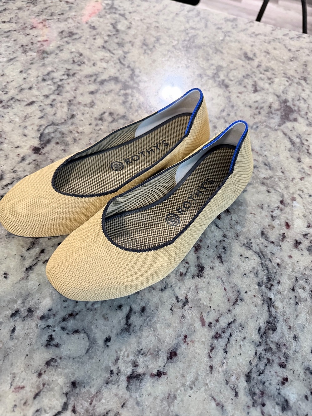 Fitflop Women's Yellow Knit Ballet Flat with Blue Trim